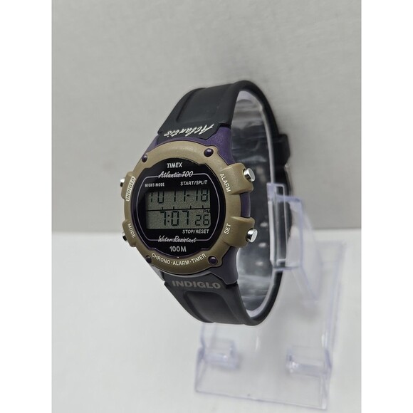 Vintage Timex Atlantis 100 Indiglo Digital Watch Purple Green 100M New Battery - Picture 2 of 11